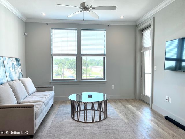 2501 Bienville Boulevard, 434, Ocean Springs, MS 39564