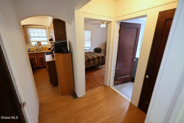 10 Krull Street, Amsterdam, NY 12010