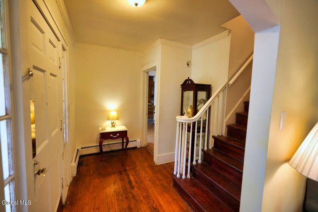 10 Krull Street, Amsterdam, NY 12010