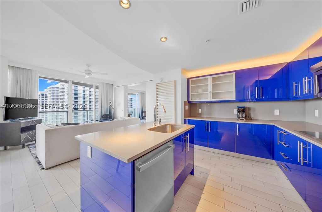 3101 Bayshore Dr 1808, Fort Lauderdale, FL 33304