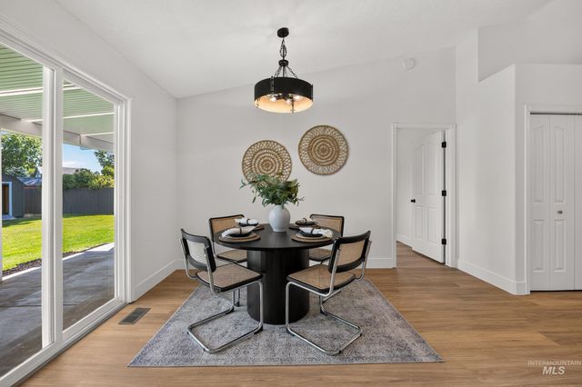 94 S Greenscape Lane, Nampa, ID 83687