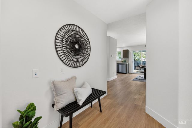 94 S Greenscape Lane, Nampa, ID 83687