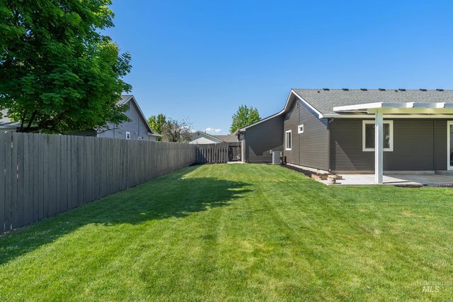 94 S Greenscape Lane, Nampa, ID 83687