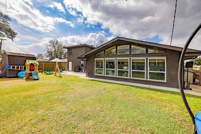 23 Dallas Dr, Houma, LA 70360