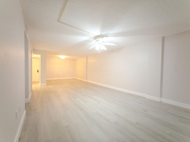 2800 N 46th A502, Hollywood, FL 33021