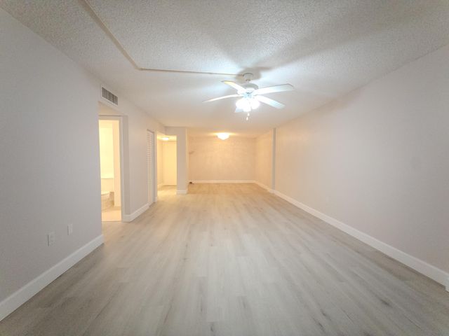 2800 N 46th A502, Hollywood, FL 33021