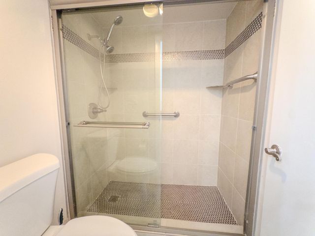 2800 N 46th A502, Hollywood, FL 33021