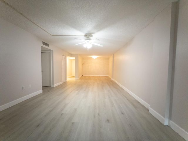 2800 N 46th A502, Hollywood, FL 33021