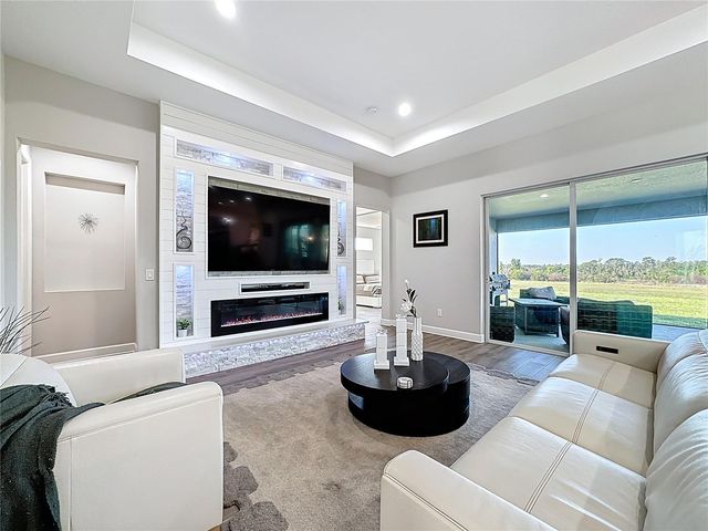 5216 LAKE VENICE DRIVE, Wimauma, FL 33598