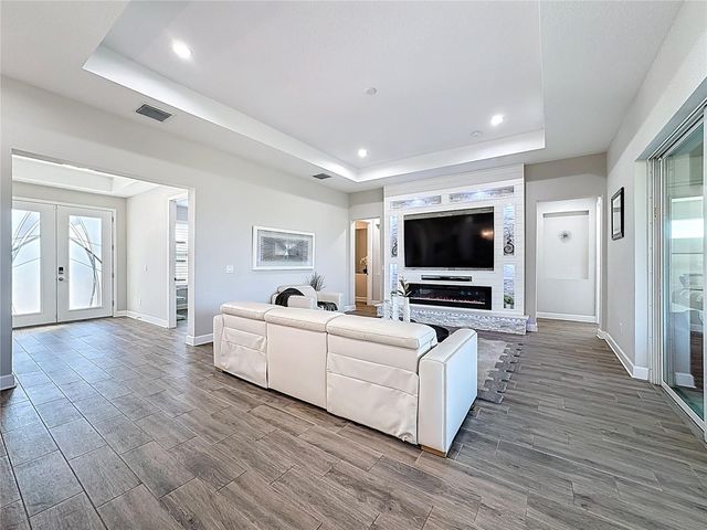 5216 LAKE VENICE DRIVE, Wimauma, FL 33598