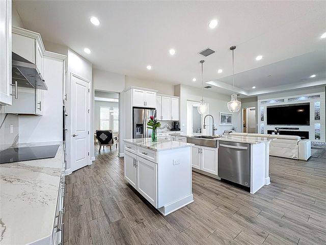 5216 LAKE VENICE DRIVE, Wimauma, FL 33598
