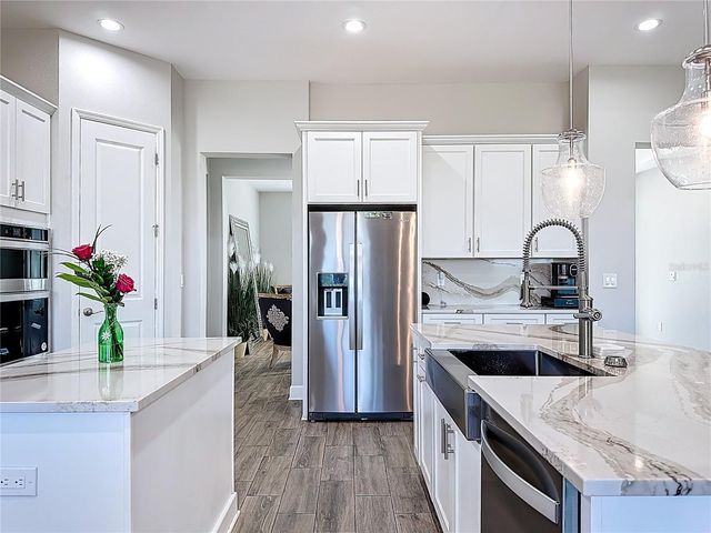 5216 LAKE VENICE DRIVE, Wimauma, FL 33598