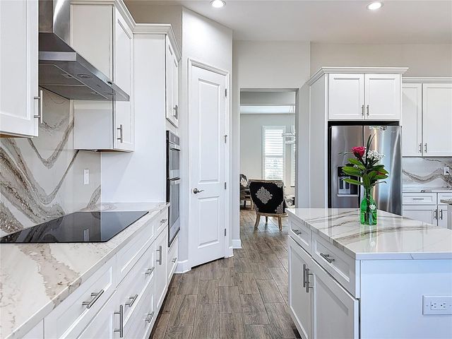 5216 LAKE VENICE DRIVE, Wimauma, FL 33598