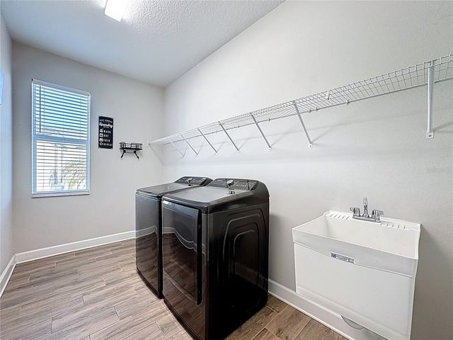 5216 LAKE VENICE DRIVE, Wimauma, FL 33598