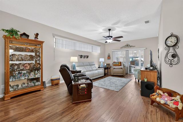 5606 KING JAMES AVENUE, Leesburg, FL 34748