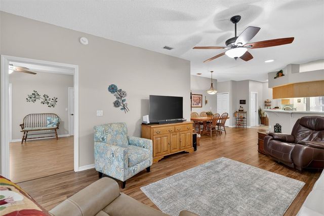 5606 KING JAMES AVENUE, Leesburg, FL 34748