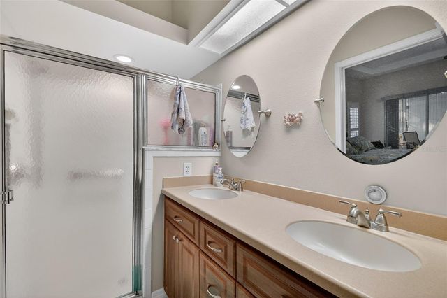 5606 KING JAMES AVENUE, Leesburg, FL 34748