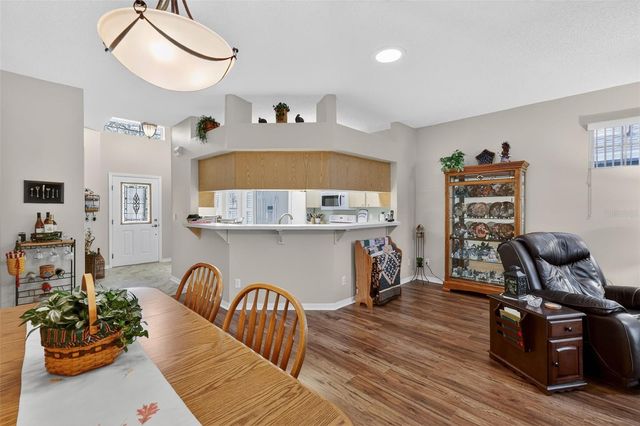 5606 KING JAMES AVENUE, Leesburg, FL 34748