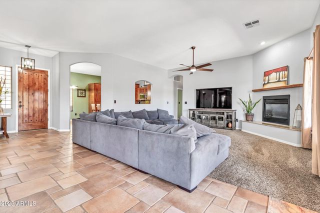 2699 E CLAXTON Road, Gilbert, AZ 85297