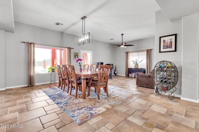 2699 E CLAXTON Road, Gilbert, AZ 85297