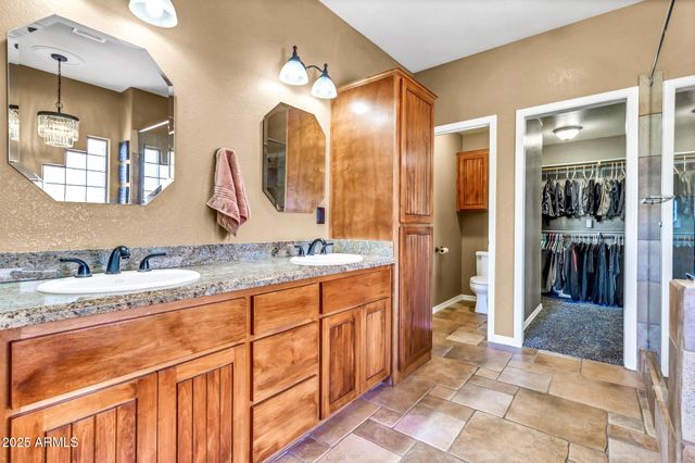 2699 E CLAXTON Road, Gilbert, AZ 85297