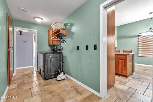 2699 E CLAXTON Road, Gilbert, AZ 85297