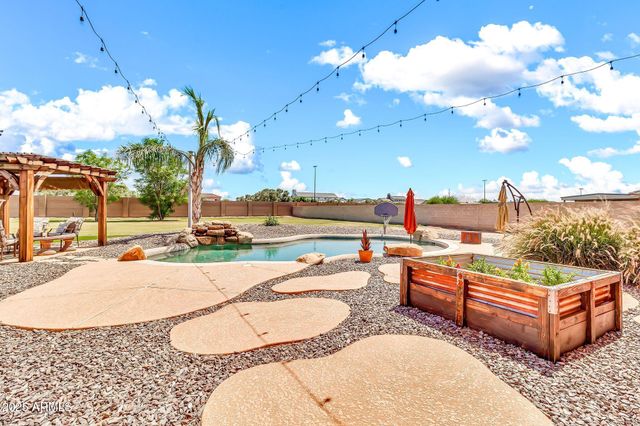 2699 E CLAXTON Road, Gilbert, AZ 85297