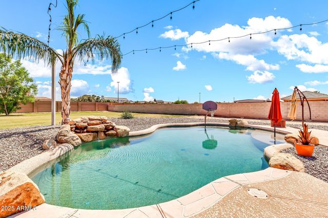 2699 E CLAXTON Road, Gilbert, AZ 85297