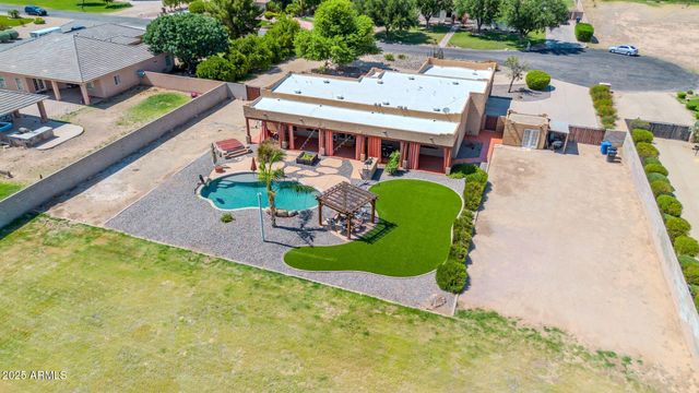 2699 E CLAXTON Road, Gilbert, AZ 85297