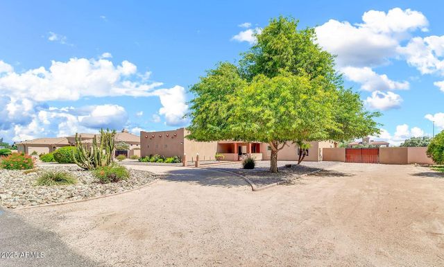 2699 E CLAXTON Road, Gilbert, AZ 85297