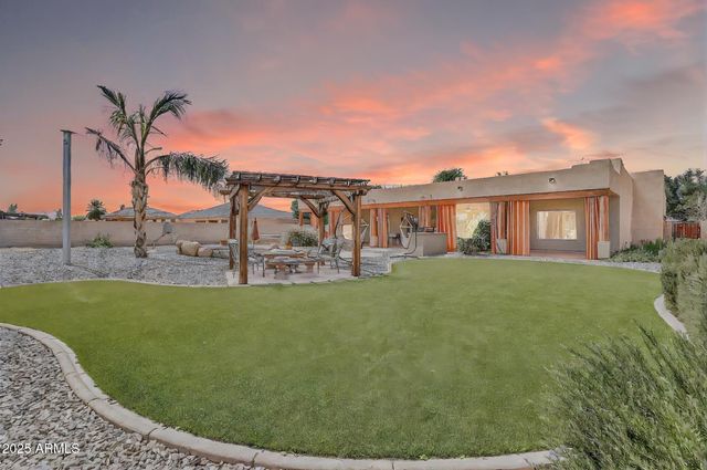 2699 E CLAXTON Road, Gilbert, AZ 85297