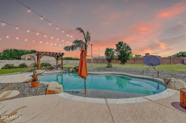2699 E CLAXTON Road, Gilbert, AZ 85297