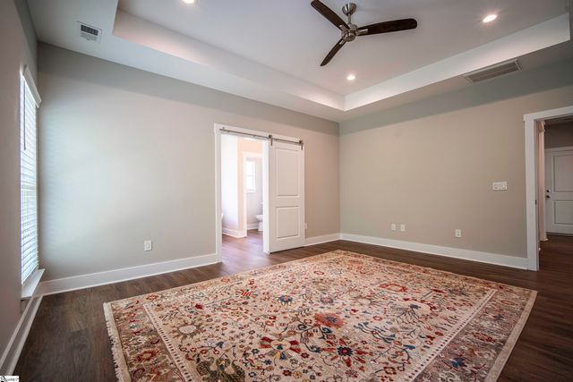 221 Wood River Way, Taylors, SC 29687