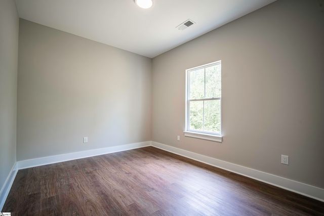 221 Wood River Way, Taylors, SC 29687