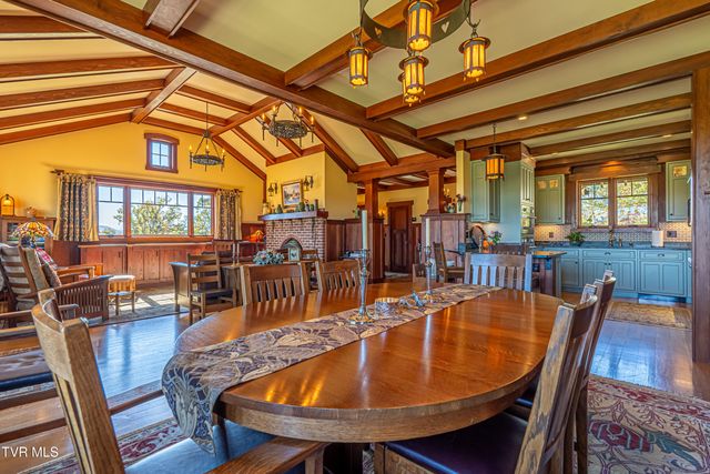 28120 Osceola Road, Abingdon, VA 24211