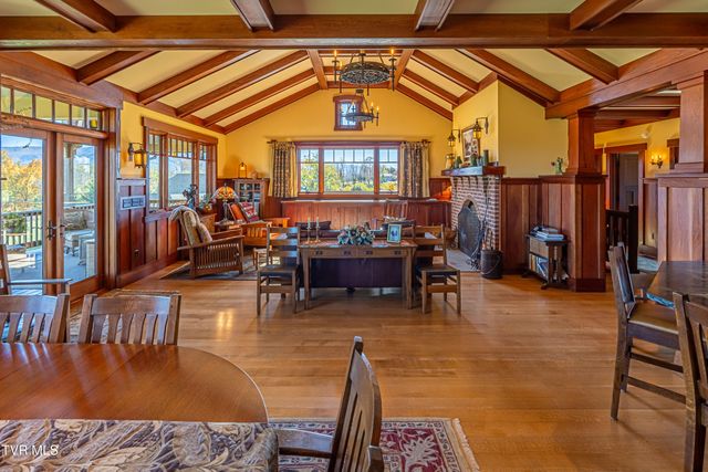 28120 Osceola Road, Abingdon, VA 24211