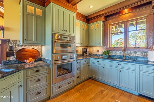 28120 Osceola Road, Abingdon, VA 24211