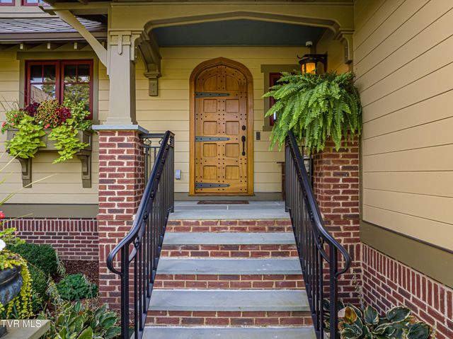 28120 Osceola Road, Abingdon, VA 24211