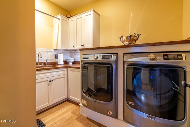 28120 Osceola Road, Abingdon, VA 24211