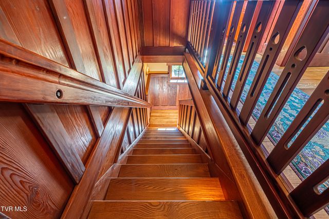 28120 Osceola Road, Abingdon, VA 24211