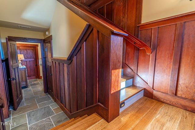 28120 Osceola Road, Abingdon, VA 24211