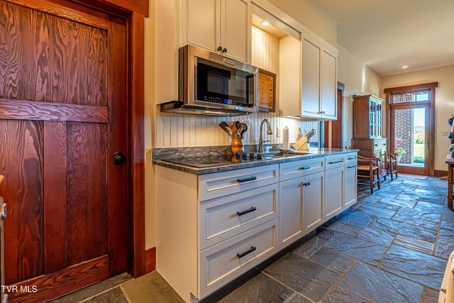 28120 Osceola Road, Abingdon, VA 24211