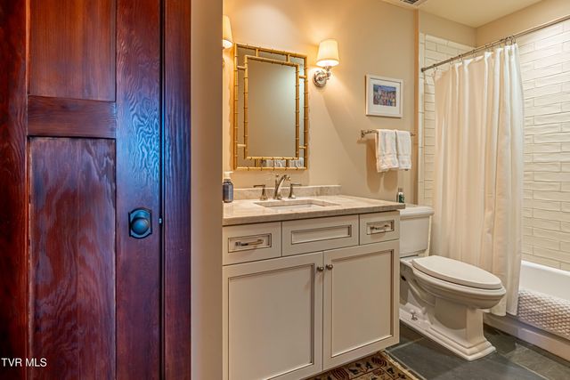 28120 Osceola Road, Abingdon, VA 24211