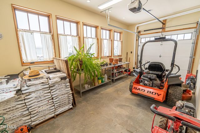 28120 Osceola Road, Abingdon, VA 24211