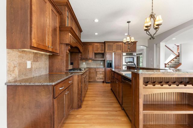 1634 Isabella Parkway, Chaska, MN 55318