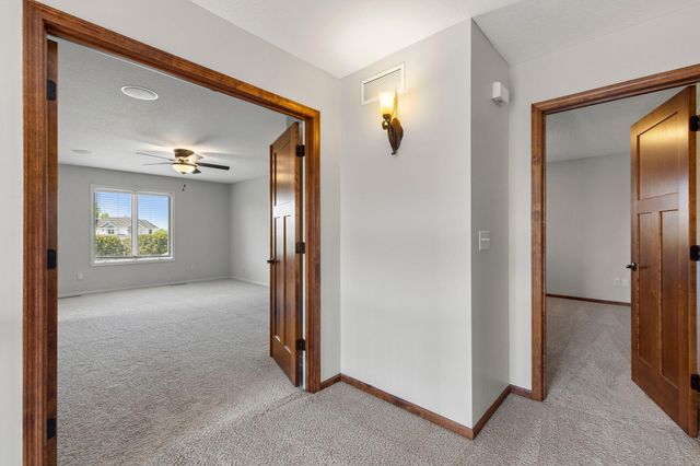 1634 Isabella Parkway, Chaska, MN 55318