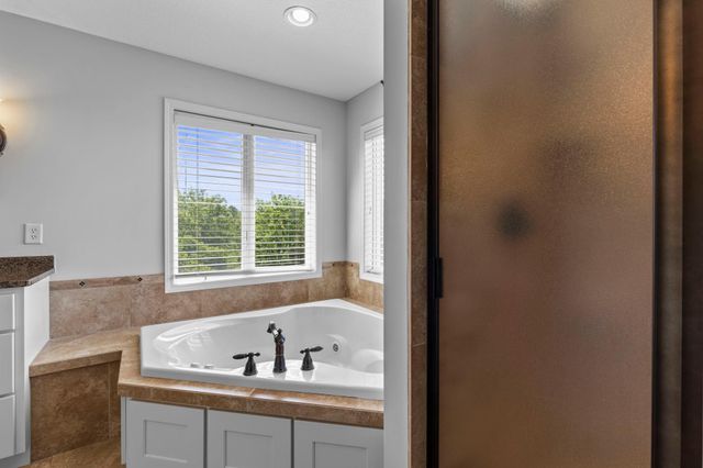 1634 Isabella Parkway, Chaska, MN 55318