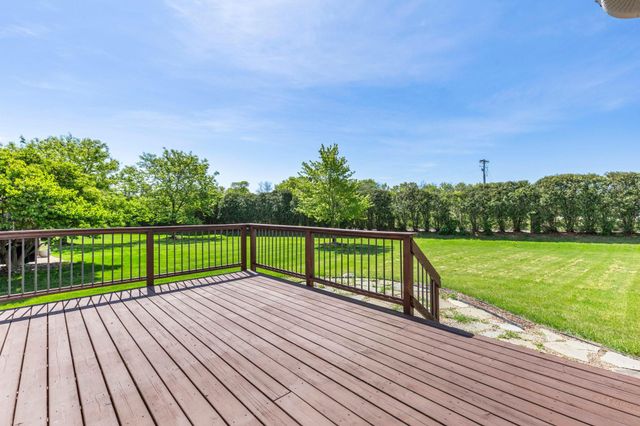 1634 Isabella Parkway, Chaska, MN 55318