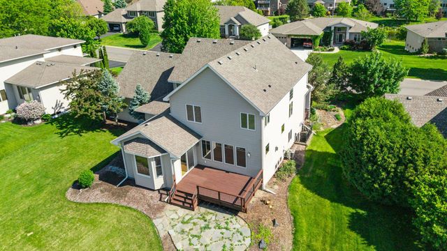 1634 Isabella Parkway, Chaska, MN 55318
