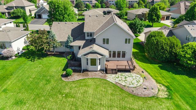 1634 Isabella Parkway, Chaska, MN 55318